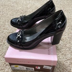 Bandolino Black Heels - Size 8 M